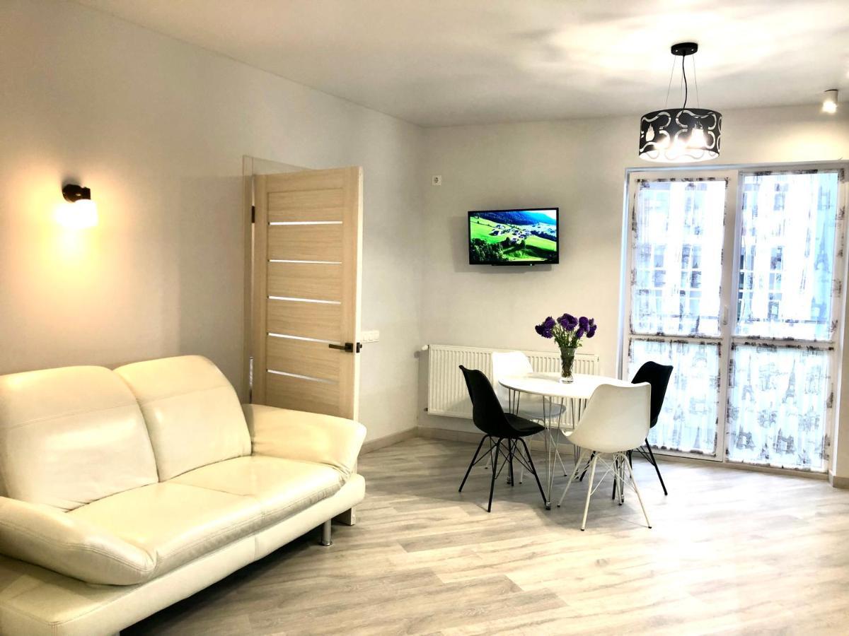 Osapart Ideal Apartment In The Complex Great Britain Leópolis Exterior foto